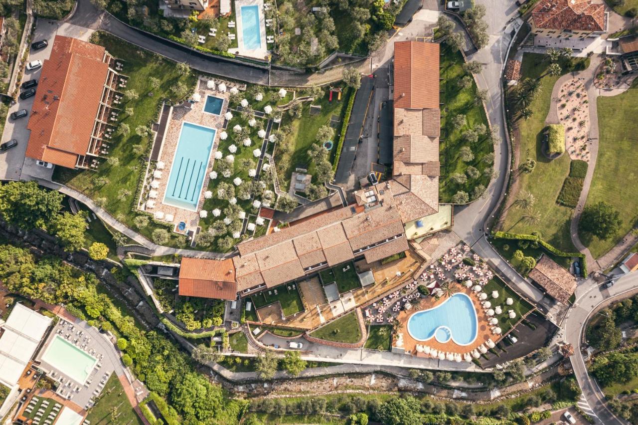 Hotel Caravel Limone sul Garda Buitenkant foto